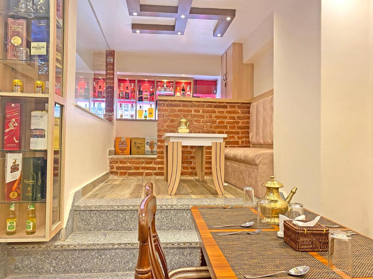 Hotel Airport Gurkha Katmandou Extérieur photo