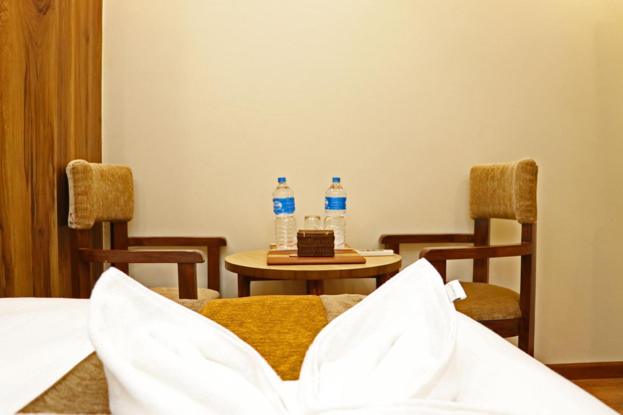 Hotel Airport Gurkha Katmandou Extérieur photo